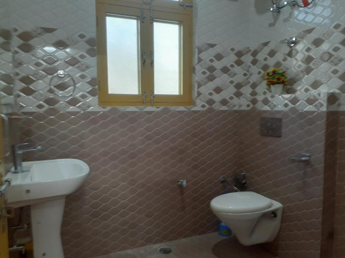 Gazing Moon Homestay Shamshi Εξωτερικό φωτογραφία