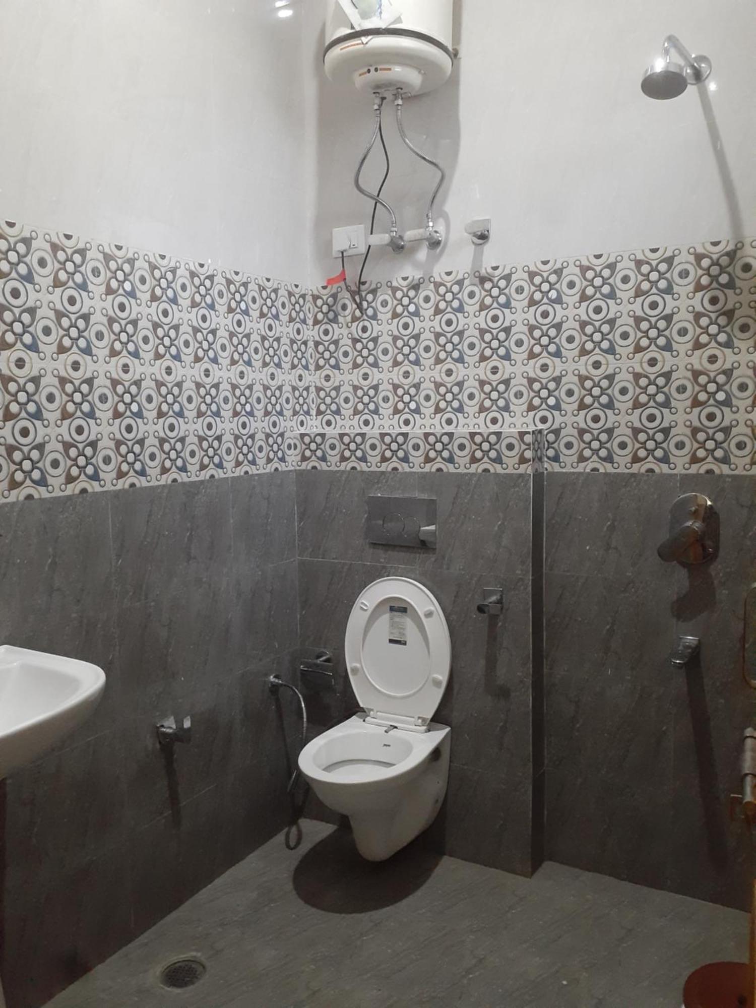 Gazing Moon Homestay Shamshi Δωμάτιο φωτογραφία